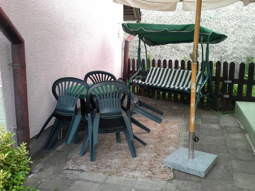 Utulny Privat Velky Meder Exterior foto